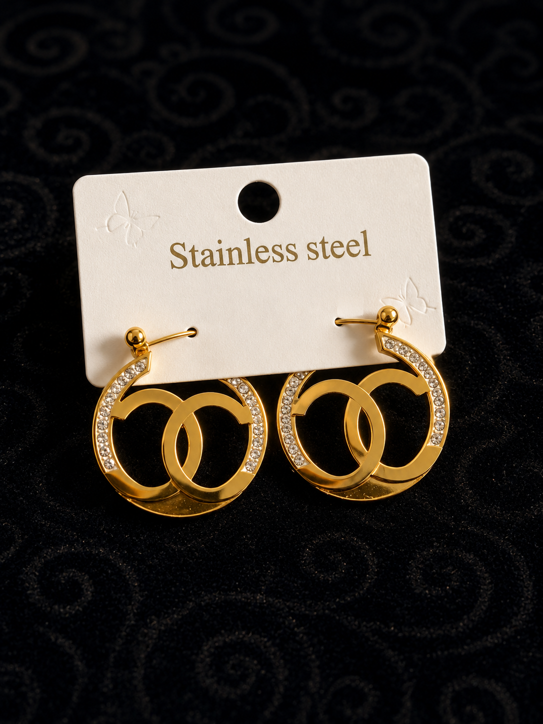 Boucles d'Oreilles Créoles Dorées Double Cercle Entrelacé & Strass – Acier Inoxydable