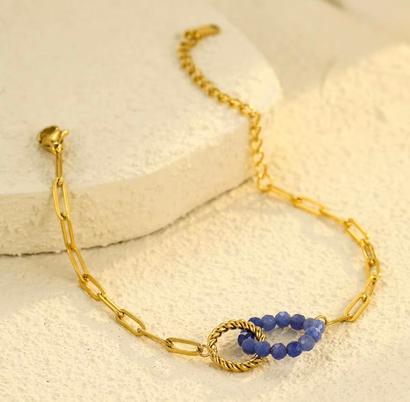 Collier Chaîne Dorée – Pendentif Cercle Pierres Naturelles