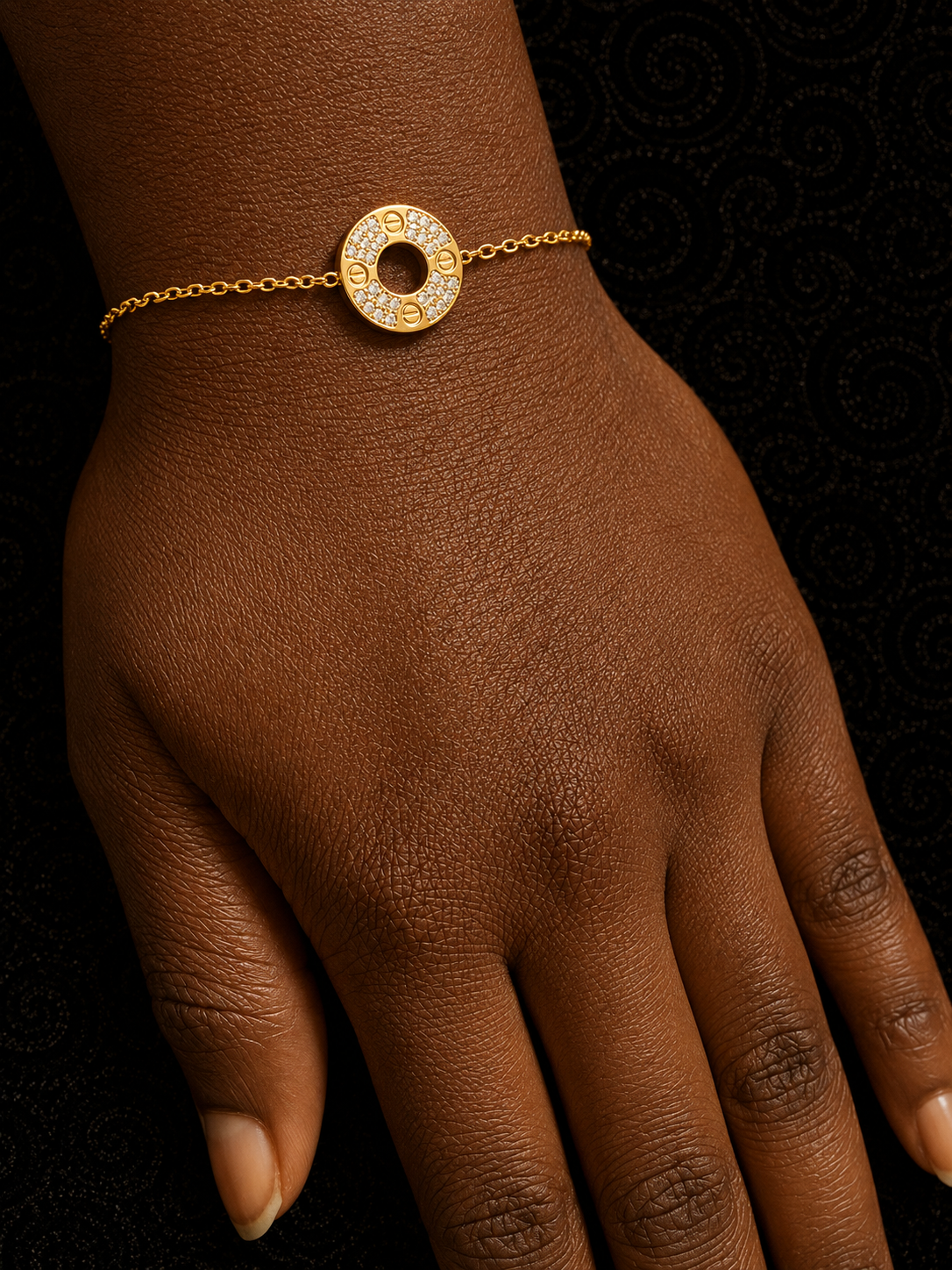 Bracelet Chaîne Dorée Pendentif Cercle Pavé