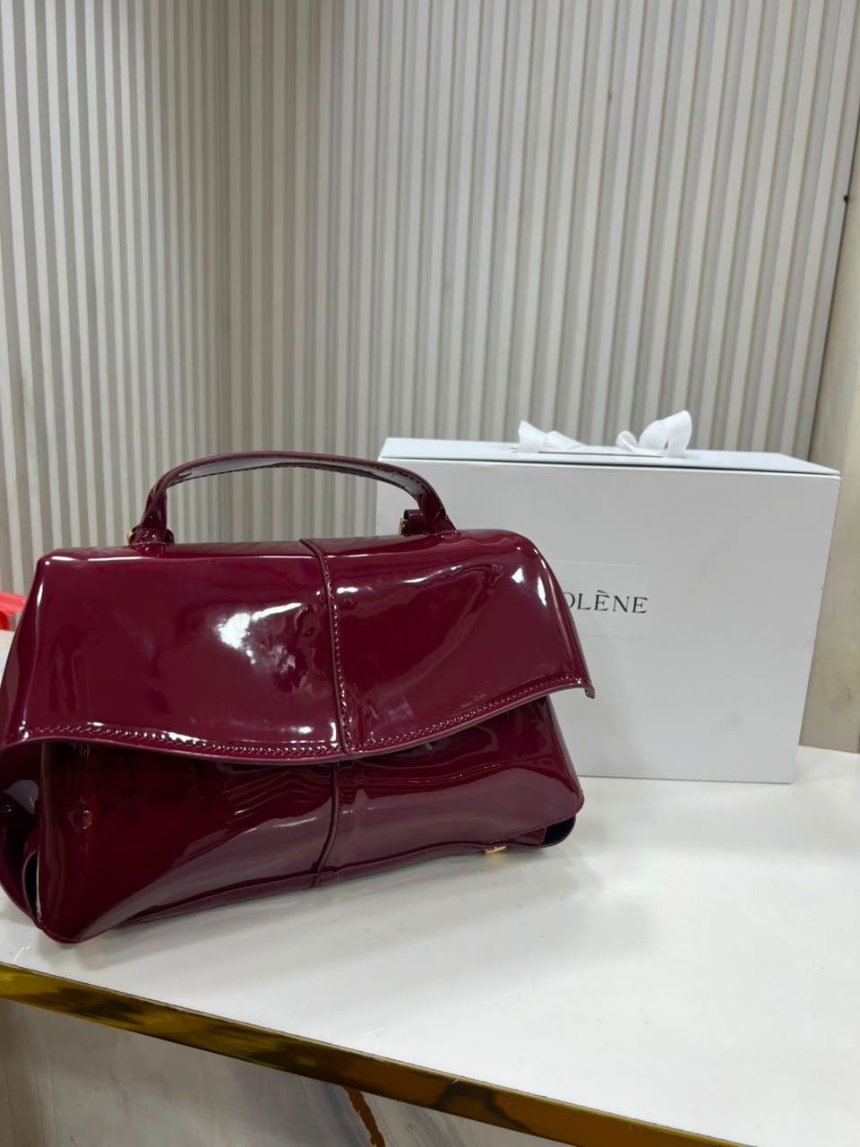 Sac à Main Polene Verni  – Cuir Laqué Structure