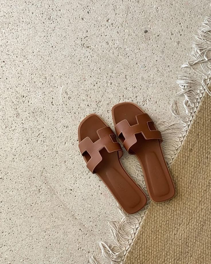 Chaussures Hermès Oran – L'Icône du Luxe